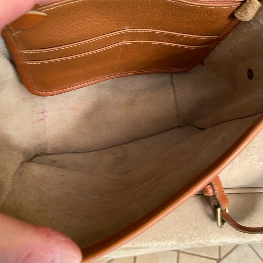 Dooney & Bourke All Weather Leather vintage Crossbody bag - Picture 6 of 11